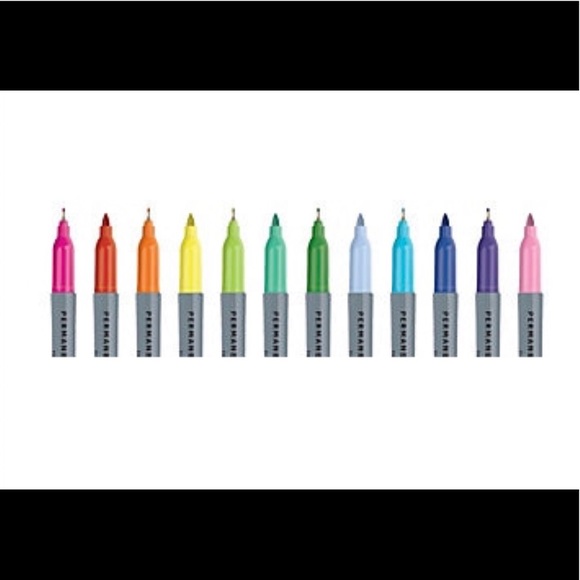 OfficeMax set of 72 permanent colored markers - Picture 3 of 3